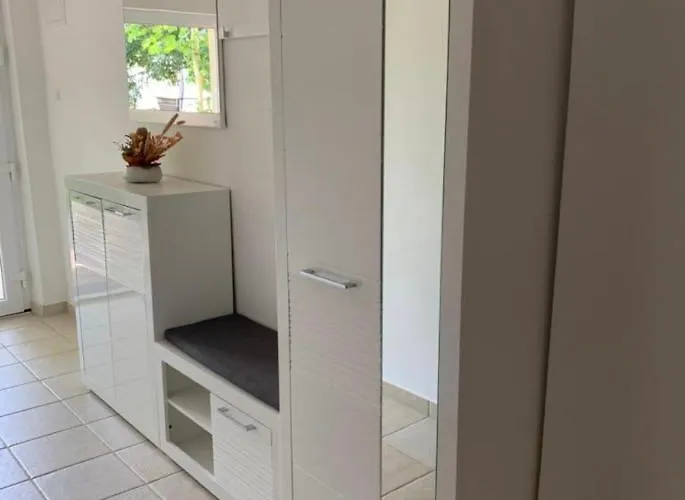 Ika Apartmán Biograd Na Moru