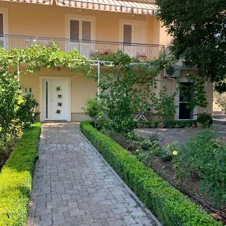 Ika * Biograd Na Moru