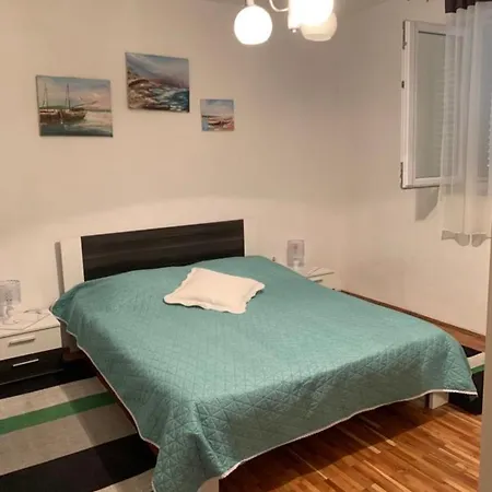 Ika Appartamento Biograd Na Moru